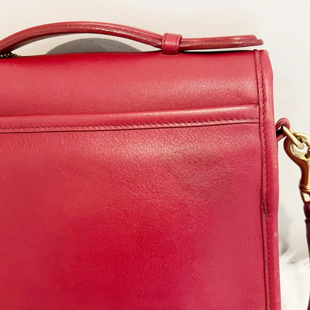 Coach Court Vintage Crossbody Bag Color Red 9870 - Picture 15 of 15